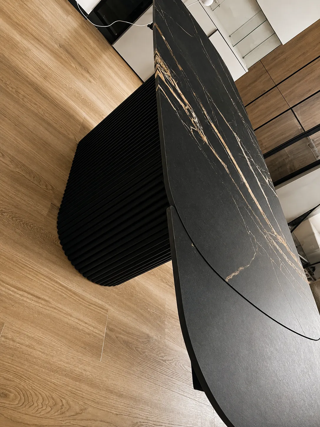 Noir Laurent Extend – zdjęcie realizacji 2