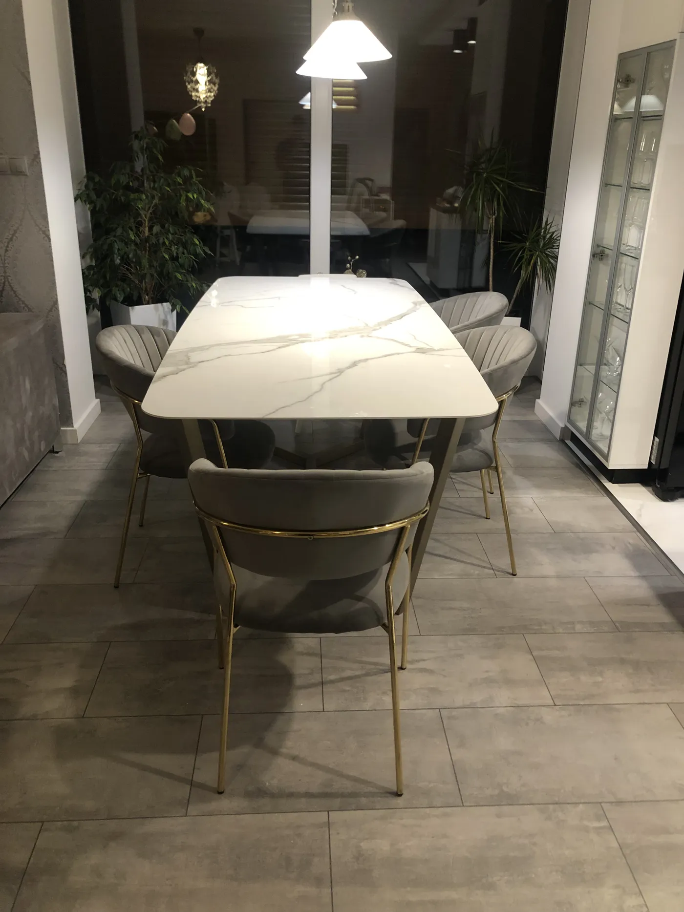Noir Vector Satin – zdjęcie realizacji 1